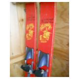 Challenger Skis