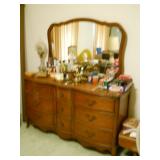 6-Drawer Dresser