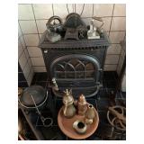 lots of cast iron items