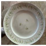 Haviland ~ 10 place settings Flower Spray