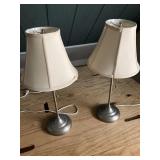 many table lamps