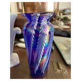 vintage Silvestri irrediscent pulled feather art glass