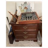 Broyhill, several chess, cribbage, and games sets