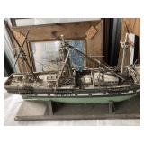 3 masted green