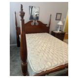 4-POST DOUBLE SIZE BED