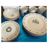 SET OF HOLIDAY DISHES