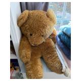 LARGE STUFFED ANIMALS