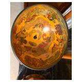 GLOBE BAR LID INTERIOR