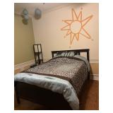 QUEEN SIZE BED