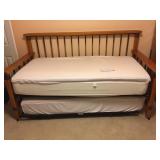 Trundle bed