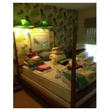 4 post full bed