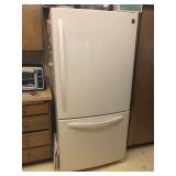 Kenmore refrigerator 