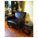 Nice, like-new chair