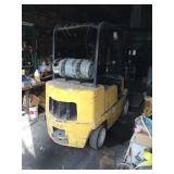 This Lot Is For 1 Operational Yale Fork Lift, comes with tanks and keys 