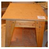 Wooden work bench