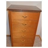 Upright 6 drawer dresser
