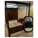 Henredon Bed, Mirror and nightstand ( feature picture )