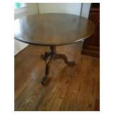 Tilt top mahogany table 32" round