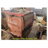 Farm Auction in Cutler, Ca. Fork Lifts. Vineyard Trailer, 1930's Coke Machine! Sunday 1pm