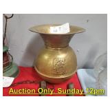 Estate Warehouse Auction. Sunday at 12pm. Antiques & Collectibles