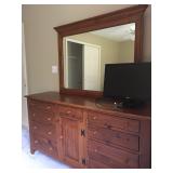 Ethan Allen Dresser with Mirror
