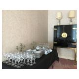 Vintage Chinoiserie Lacquered Cabinet from Mastercraft