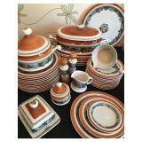 Goebel Country Burgund Service for TWELVE Plus Serving Pieces 