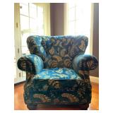 Tufted Back Over Sized Arm Chair with Nail Head Trim 