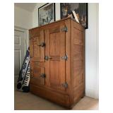 Kelsworth Ice Box