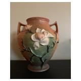 Roseville 92 - 8" Magnolia Urn