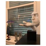 Vitruvian Kissing Hand SculptureJudie Bomberger, Cirque de Soleil, Sculpture