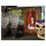 Madam Morbida, Party Decor