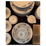 Lenox, Chinastone Dinnerware, Poppies on Blue