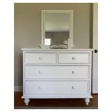 4 Drawer Dresser in White