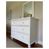 4 Drawer Dresser in White