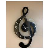 Treble Clef Clock