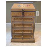 Jewelry Chest 