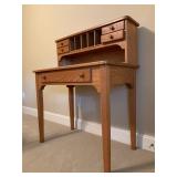 Amish Country Furnishings Co Desk and Chair, Oak 