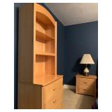 Lextington Furniture Bedroom Set, Chest with Hutch 