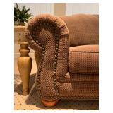 Sealey Nailhead Trim Sofa and Chair Set 