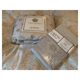 Designer Linens and Bedding 