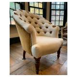 Tufted Back Accent Chair