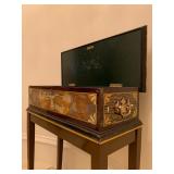 The Charge of the Scots, Box on Stand