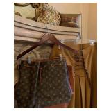 Louis Vuitton, Fashion Stylist