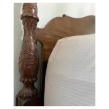 Henredon Five Piece Mahogany Bedroom Set 