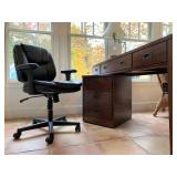 Hooker Desk with File Cabinet 