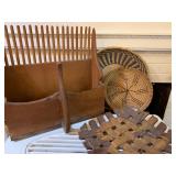 Cranberry Scoop, Woven Plates, Woven Ceramic Plate