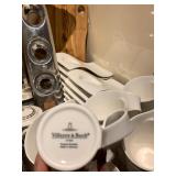 Villeroy and Boch Luncheon Plate and Cup Sets 