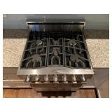 Viking “D3” Gas Range with “D3” Hood and Microwave Combo