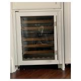 Sub-Zero Undercounter Wine Cooler Refrigerator